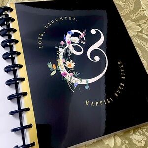 Bridal 12 month Big wedding planner and organizer